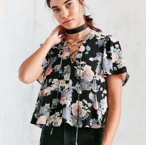 URBAN OUTFITTERS Kimchi Blue Judy Peplum Top